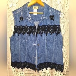 Faded Glory Blue Jean Vest, Upcylced With Lace, Womens XL, Western Vest